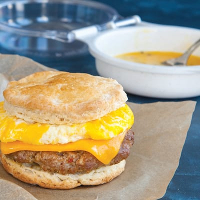 Nordic Ware Microwave Eggs 'n Muffin Breakfast Pan