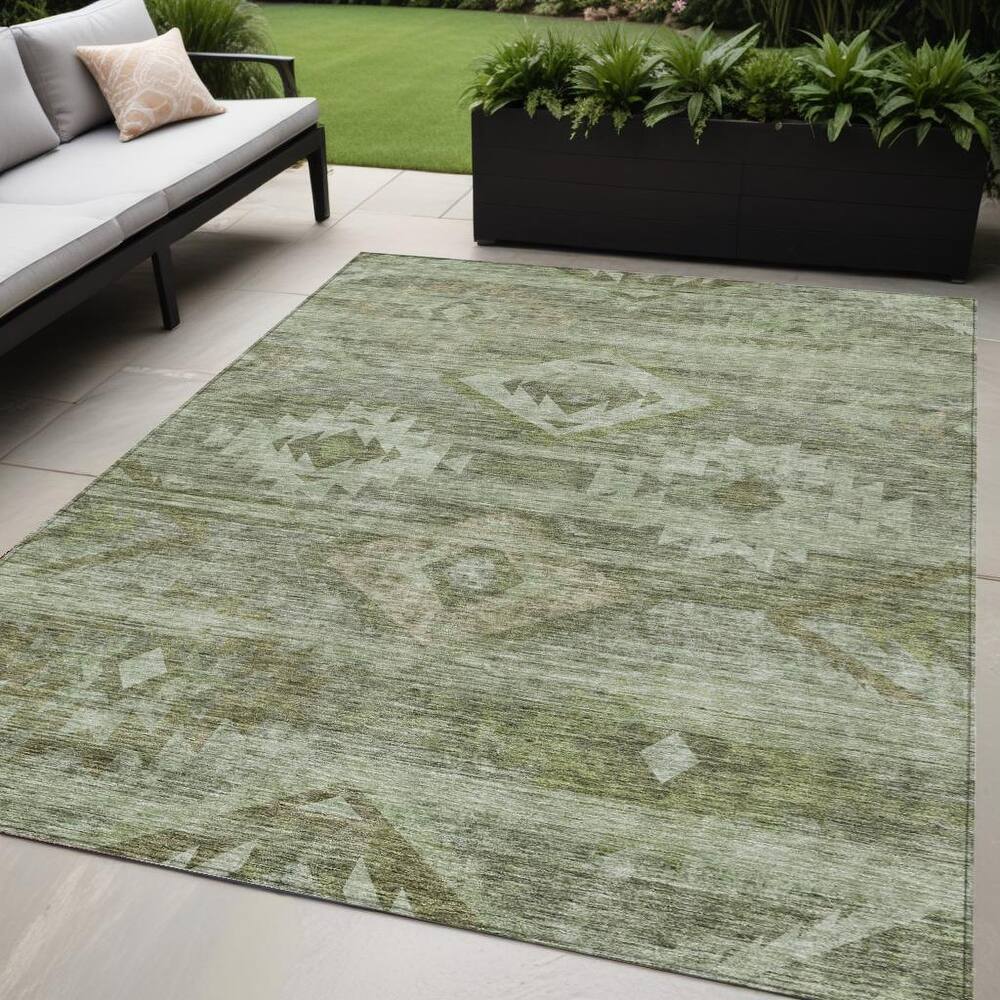 HomeRoots Southwestern Transitional Rectangle Outdoor Rug