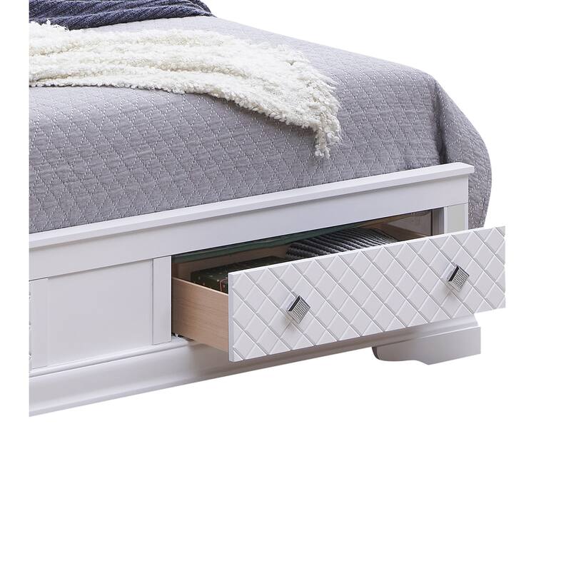 Queen Size Wood Platform Bed with LED Headboard and Jewel Tufting