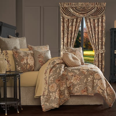 J. Queen New York Camellia Comforter Set