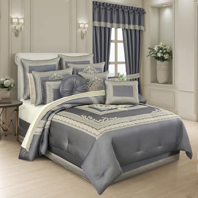 J. Queen New York Excelsior Comforter Set
