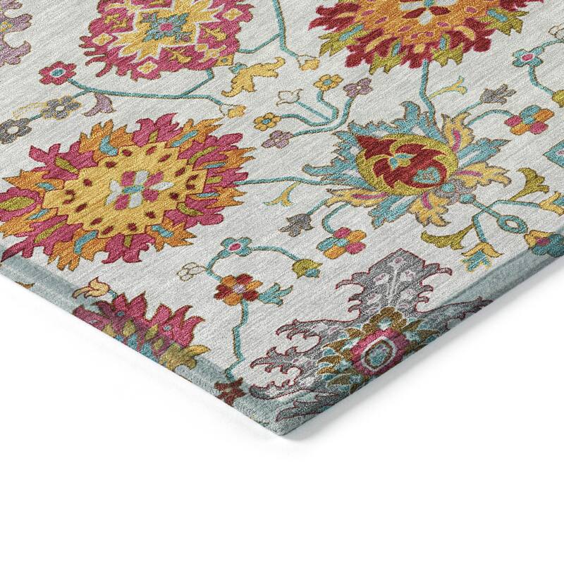 Machine Washable Indoor/ Outdoor Traditional Kashan Chantille Rug