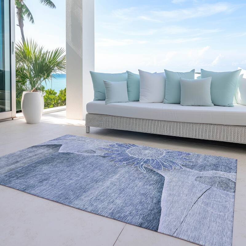 Machine Washable Indoor/ Outdoor Chantille Modern Sunflower Rug