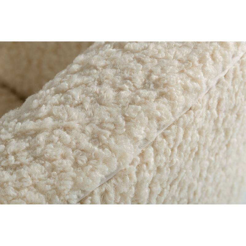 Modrest Altura Modern Faux Fur Lounge Chair