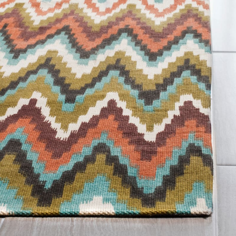 SAFAVIEH Handmade Cedar Brook Sterina Modern Cotton Rug