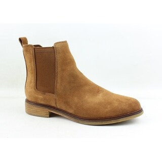 Shop Clarks Womens Arlo Dark Tan Suede Chelsea Boots Size 10 Overstock 28293000