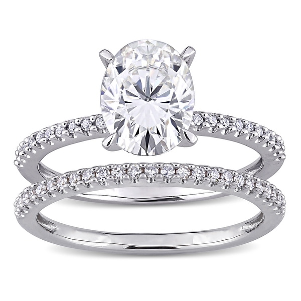 Miadora 2ct DEW Oval-Cut Moissanite and 1/4ct TDW Diamond Bridal Ring Set in 14k White Gold. Opens flyout.