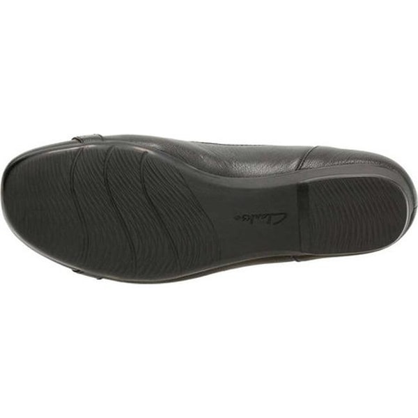 clarks blanche west