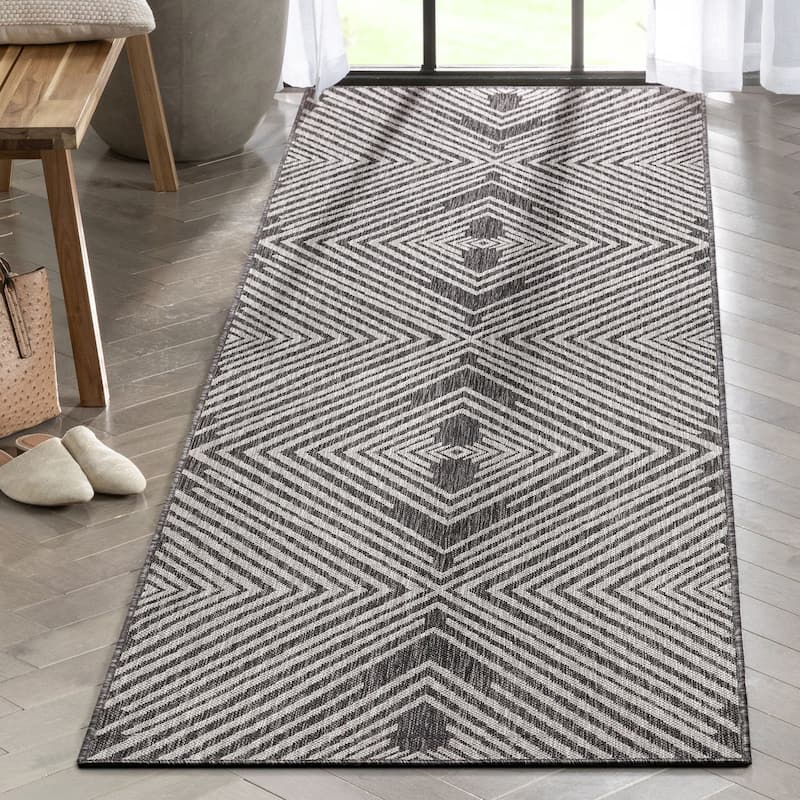 Well Woven Medusa Kesia Indoor Outdoor Striped Modern Area Rug