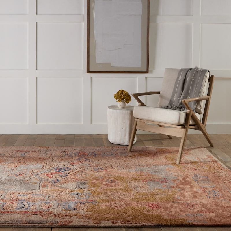 Lyle Handmade Medallion Pink/ Light Taupe Area Rug