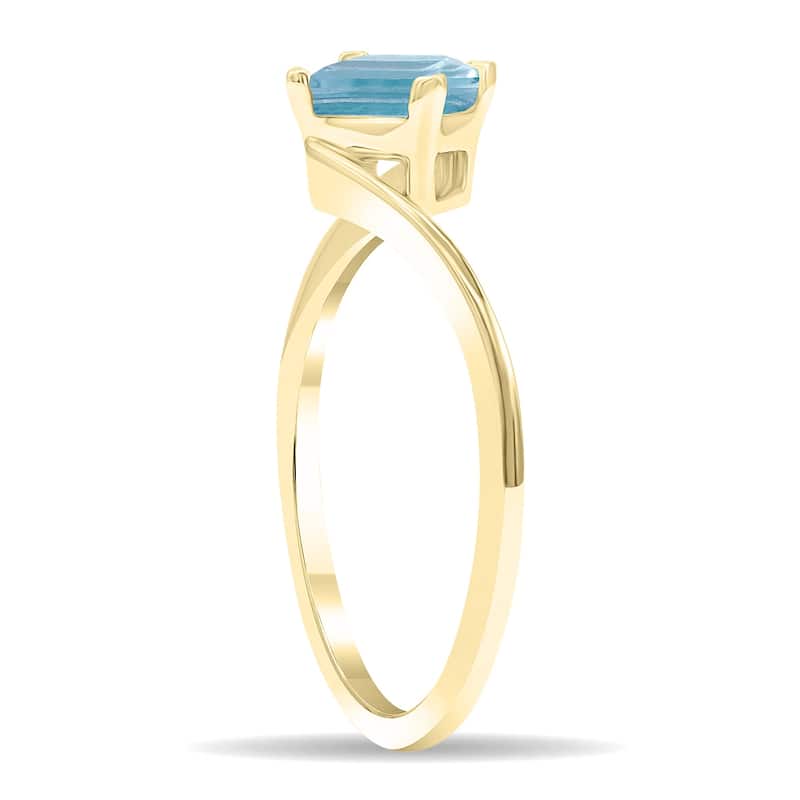 Women's Solitaire Square Shaped Aquamarine Wave Ring in 10K Yellow Gold
