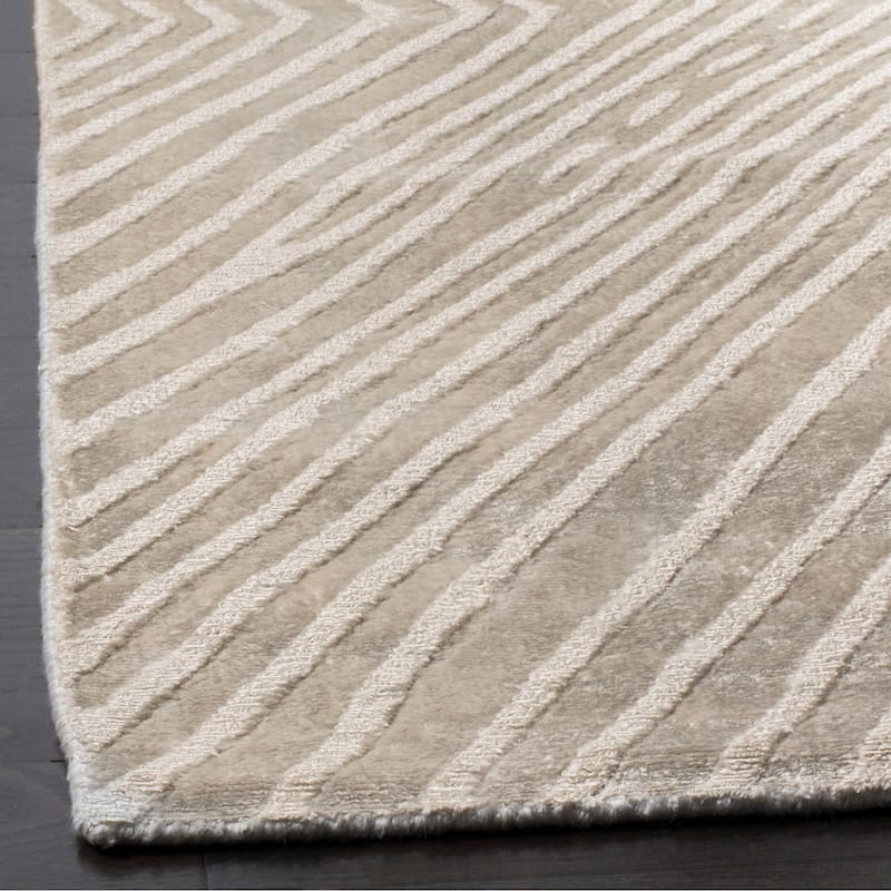 SAFAVIEH Handmade Expression Montse Vintage Boho Abstract Wool Rug