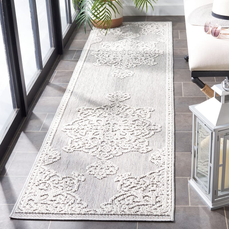 SAFAVIEH Global Venerica Indoor/Outdoor Waterproof Patio Backyard Rug