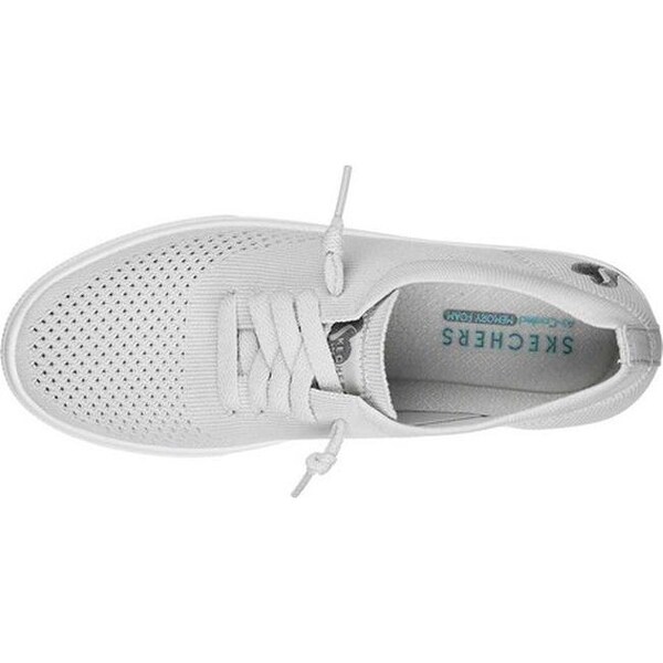 skechers poppy day to day