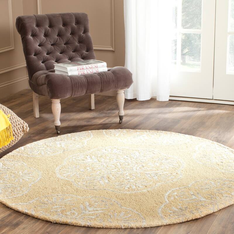 SAFAVIEH Handmade Bella Abygaelle Modern Floral Wool Rug - 5' Round - Beige/Silver