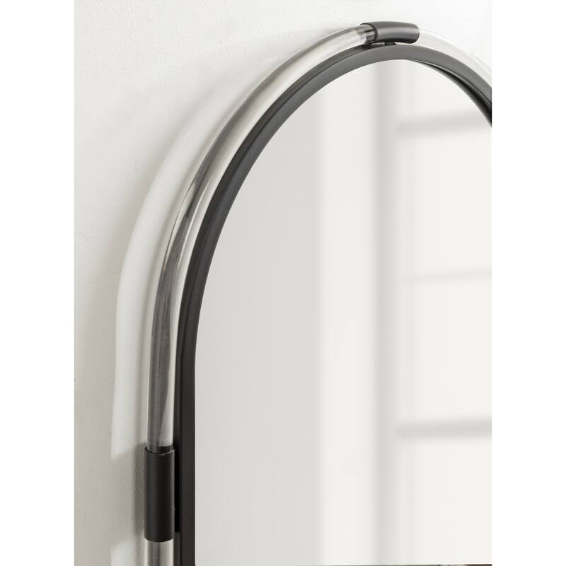 Kate and Laurel Arceo Arched Wall Mirror