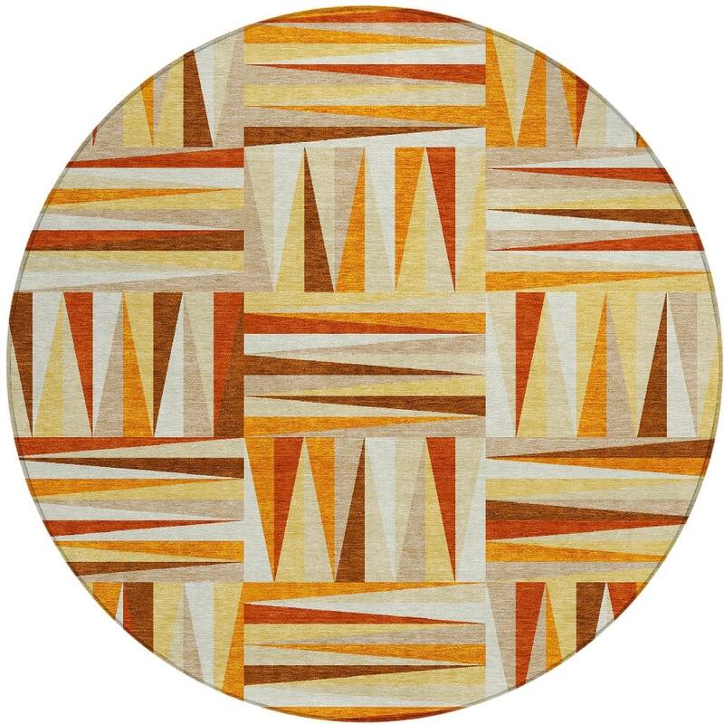 HomeRoots Geometric Transitional Round Outdoor Rug - 8' Round