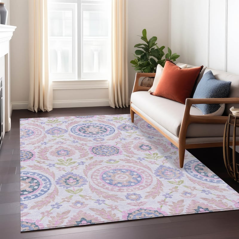 Machine Washable Indoor/ Outdoor Chantille Boho Suzani Rug