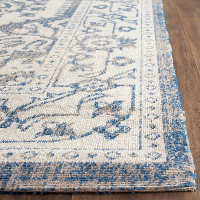 SAFAVIEH Patina Capitola Traditional Oriental Rug