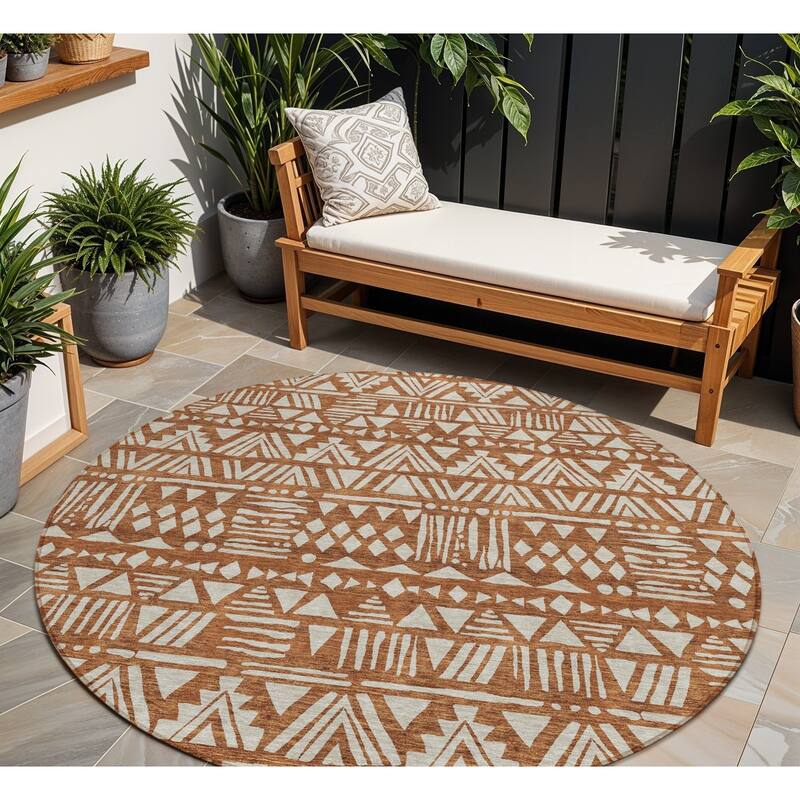 HomeRoots Southwestern Transitional Rectangle Outdoor Rug - 8' Round