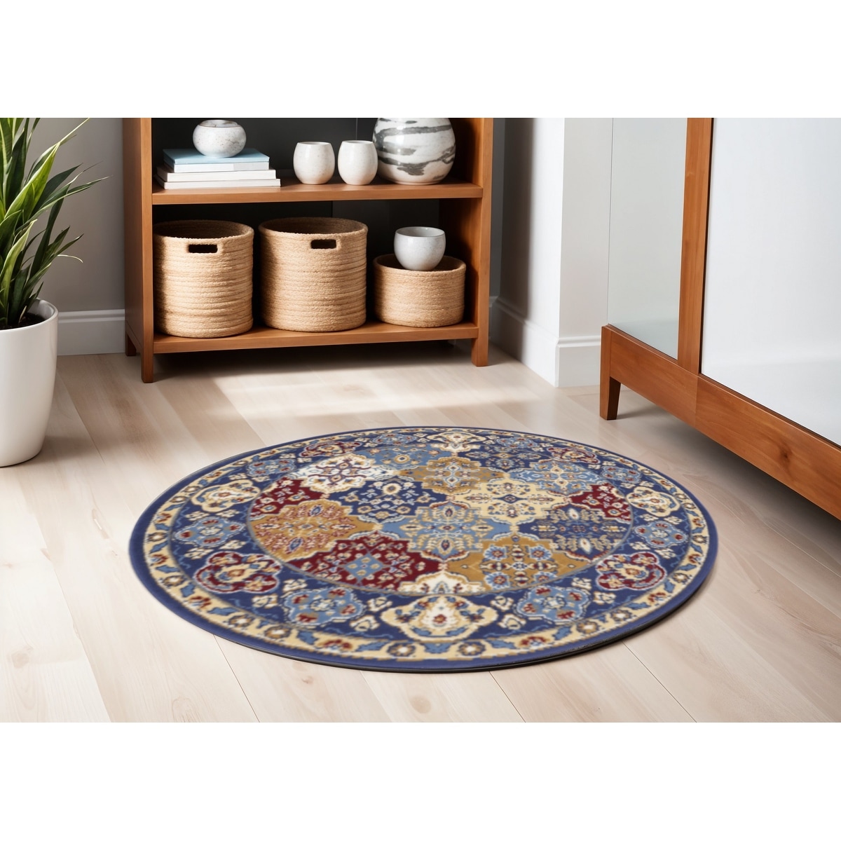 Liyin Power Loomed Distressed Geometric Non Skid Stain Resistant Area Rug By HomeRoots - 63' X '63' X '0.5