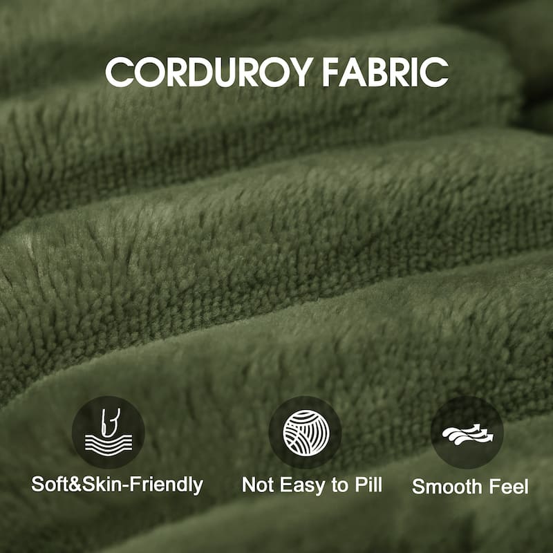 Sofa 107-in Casual Green 3 -seater Left Reclining Sectional with 1 Ottoman - 8' x 10'