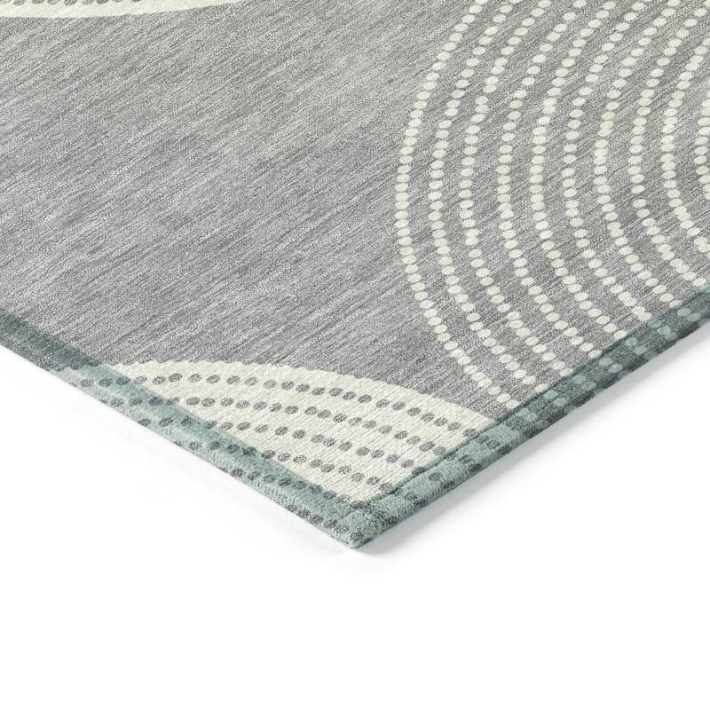 Machine Washable Indoor/ Outdoor Geo Circles Chantille Rug