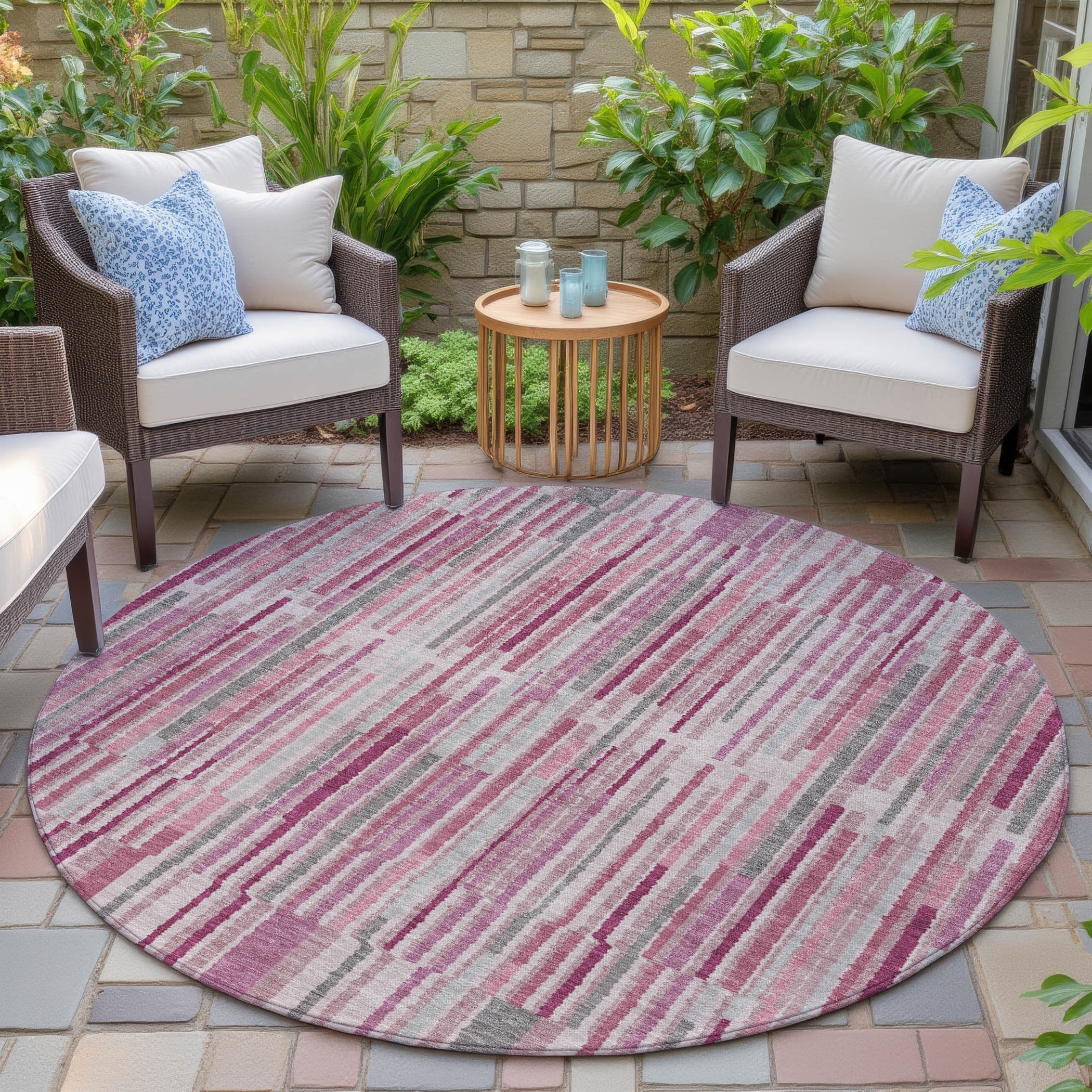 Machine Washable Indoor/Outdoor Casual Stripe Chantille Rug
