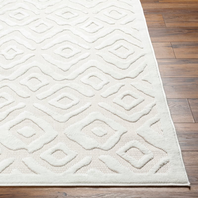 Livabliss San Diego Indoor/ Outdoor Boho Diamond Area rug