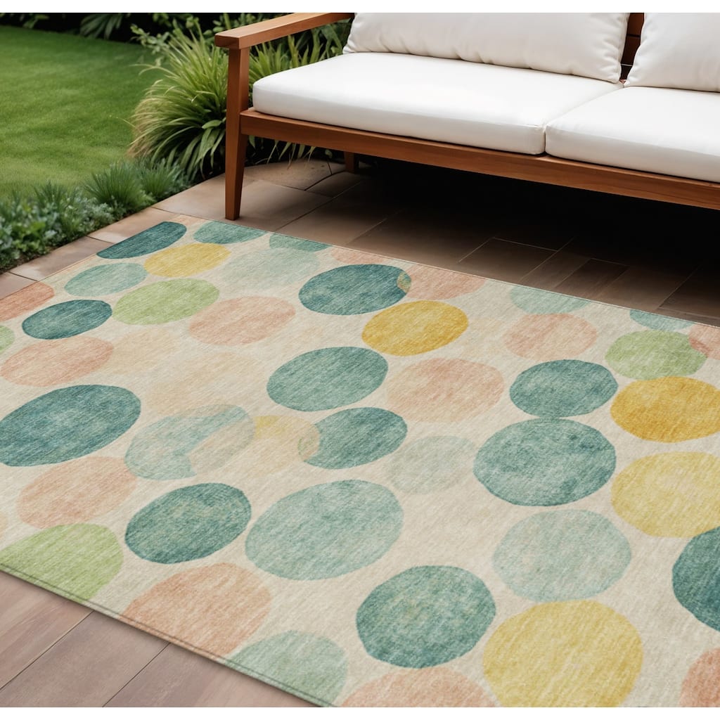 HomeRoots Geometric Transitional Rectangle Outdoor Rug