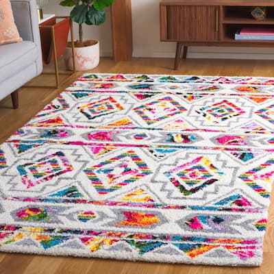 SAFAVIEH Fiesta Shag Noriko Moroccan Boho Rug