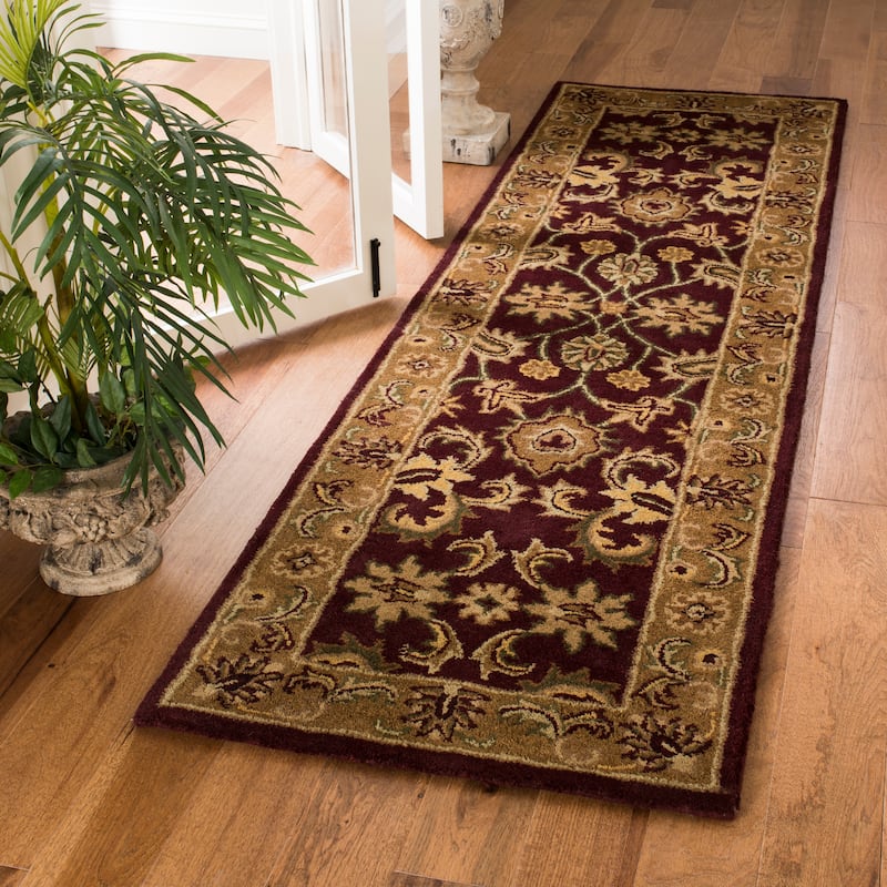 SAFAVIEH Handmade Classic Rukiye Traditional Oriental Wool Rug - 2'3" x 10' Runner - Burgundy/Gold