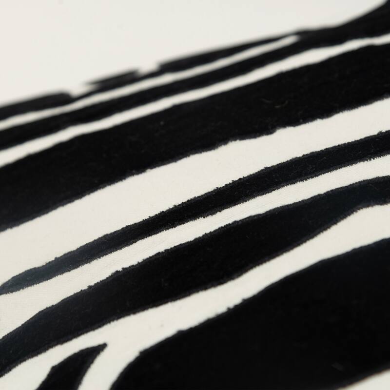 Rizzy Home Contemporary Pillow Cover - 20" x 20"