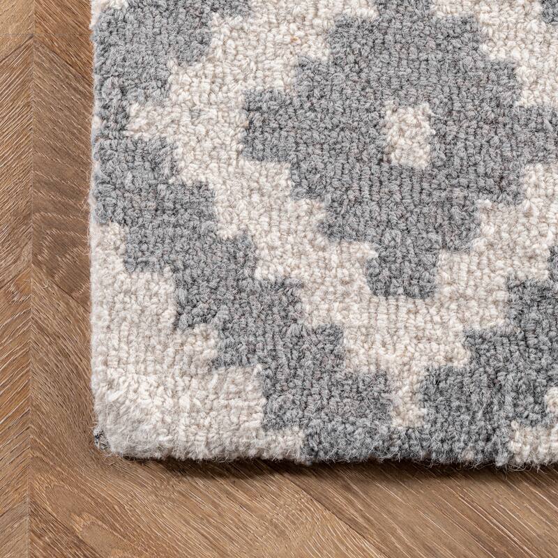 Nuloom Kellee Hand Tufted Geometric Wool Area Rug
