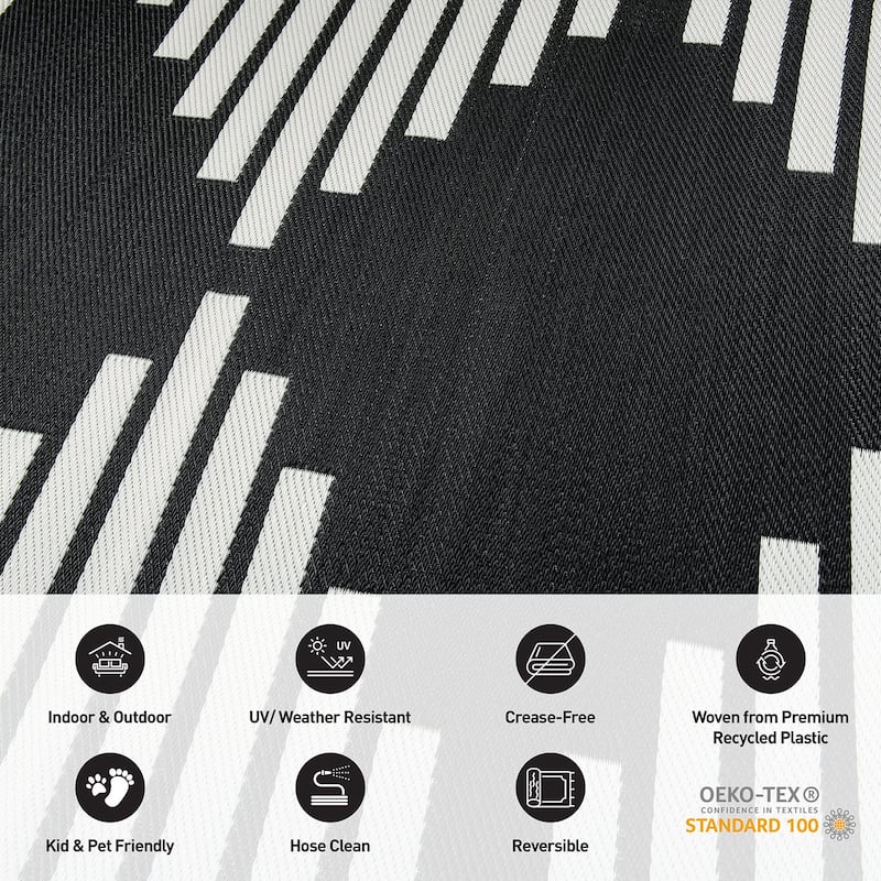 World Rug Gallery Bohemian Stripe Diamond Reversible Recycled Plastic Outdoor Rugs