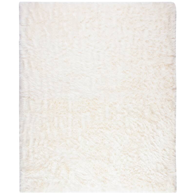 SAFAVIEH Faux Sheep Silke Skin 2.4-inch Thick Rug