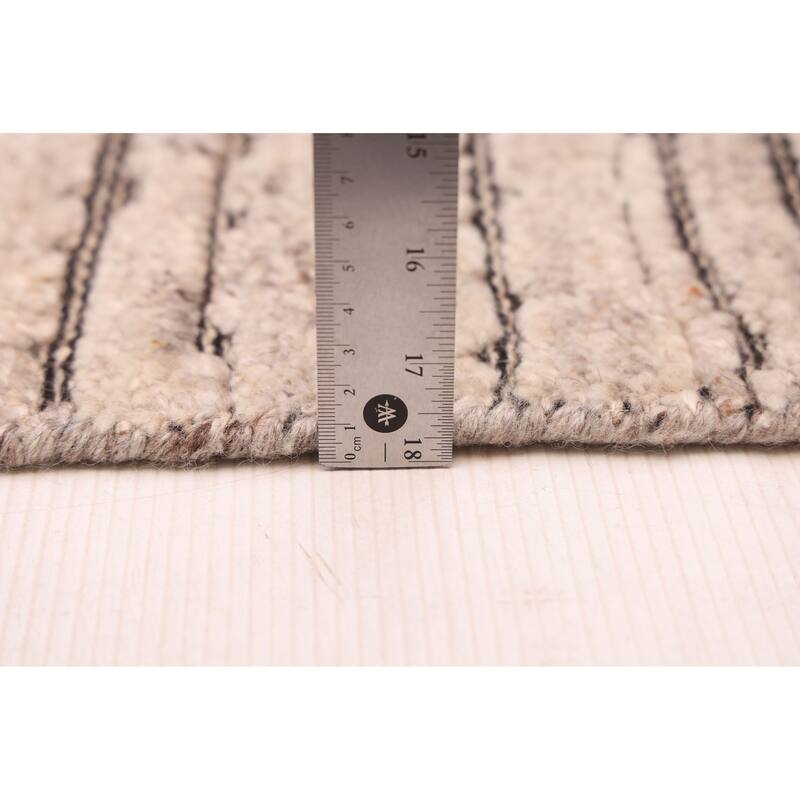 ECARPETGALLERY Hand-knotted Tangier Light Grey Wool Rug - 5'0 x 7'10