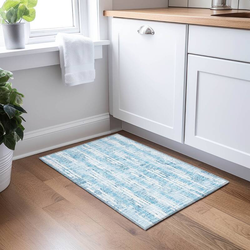 Machine Washable Indoor/ Outdoor Chantille Ombre Stripe Rug