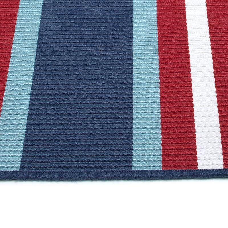 Voavah Blue Hand-Made Flatweave Indoor/Outdoor Area Rug
