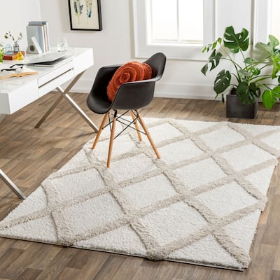 Livabliss Casual Hudson Shag Diamond Area Rug