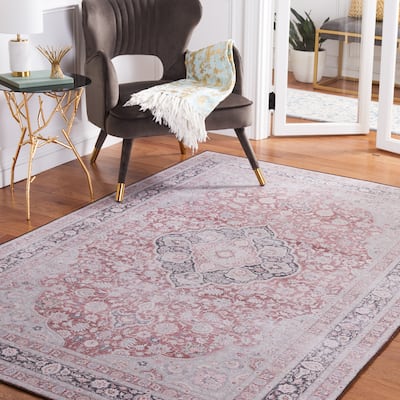 SAFAVIEH Tucson Machine Washable Slip Resistant Ueli Traditional Oriental