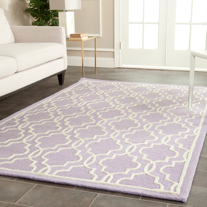 SAFAVIEH Handmade Cambridge Philine Geometric Wool Rug - 4' x 6' - Lavander/Ivory