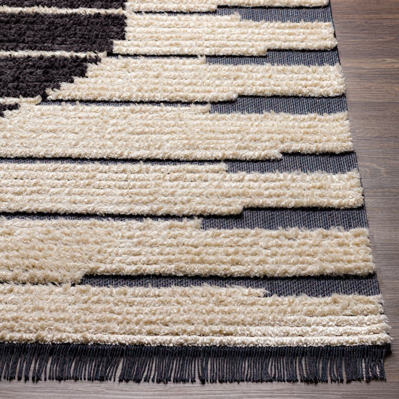 Artistic Weavers Krusha Graphic Global Bohemian Area Rug