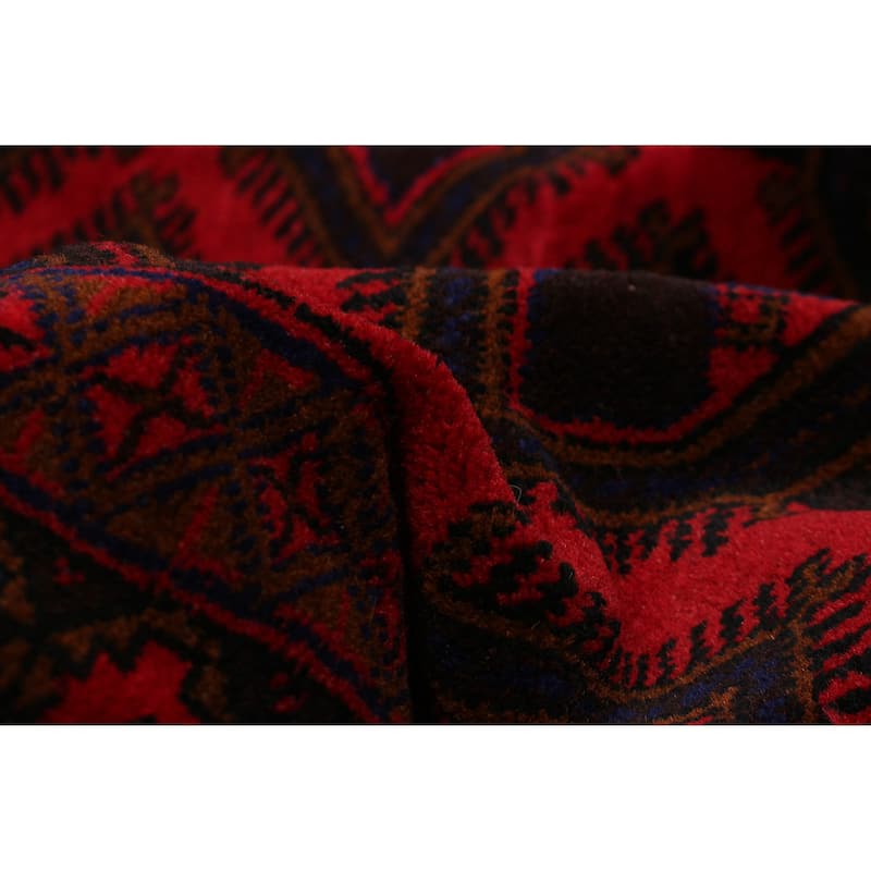 Teimani Red Rug 3'9" x 6'6" - 3'9 x 6'6