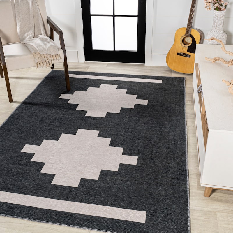 JONATHAN Y Luola Solid Low-Pile Machine Washable Area Rug