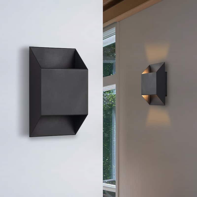 2-Pack Aluminum Matte Black Integrated LED Outdoor Wall Lights Sconce
