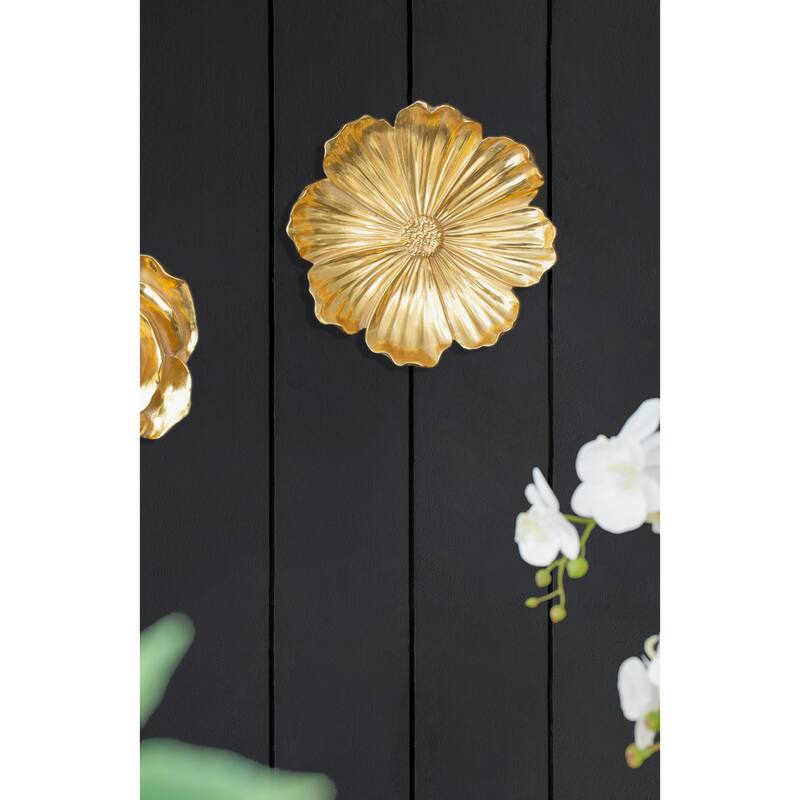 Modern Floral Wall Decorator Rose Hanging Wall Accents, Suitable for Living Rooms, Hallways and Bedrooms, Gold