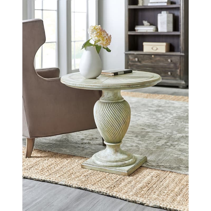 Hooker Furniture 5961-80116-END-TABLE Traditions 28" Diameter Wood End
