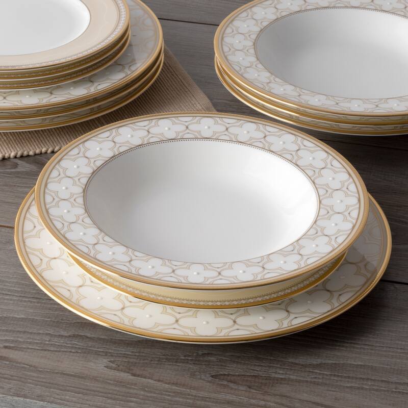 Noritake Trefolio Gold 12-Piece Dinnerware Set, Service For 4