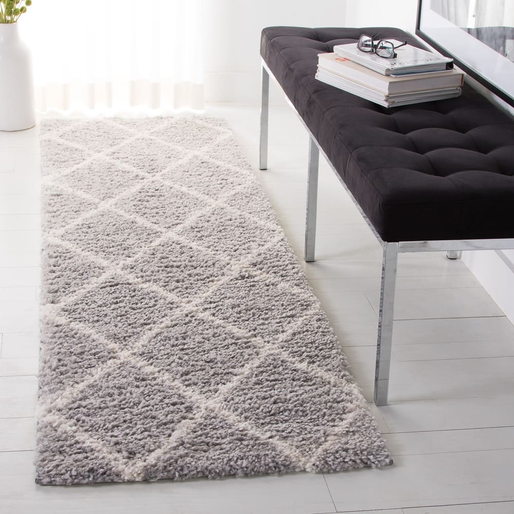 SAFAVIEH Parma Shag Sinda Trellis 1.2-inch Thick Rug
